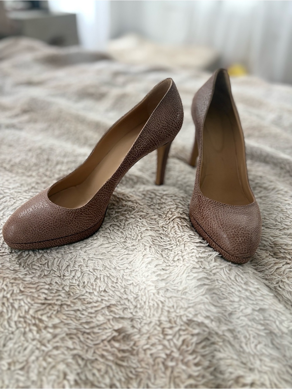 Sergio Rossi Taupe Textured Leather High Heels